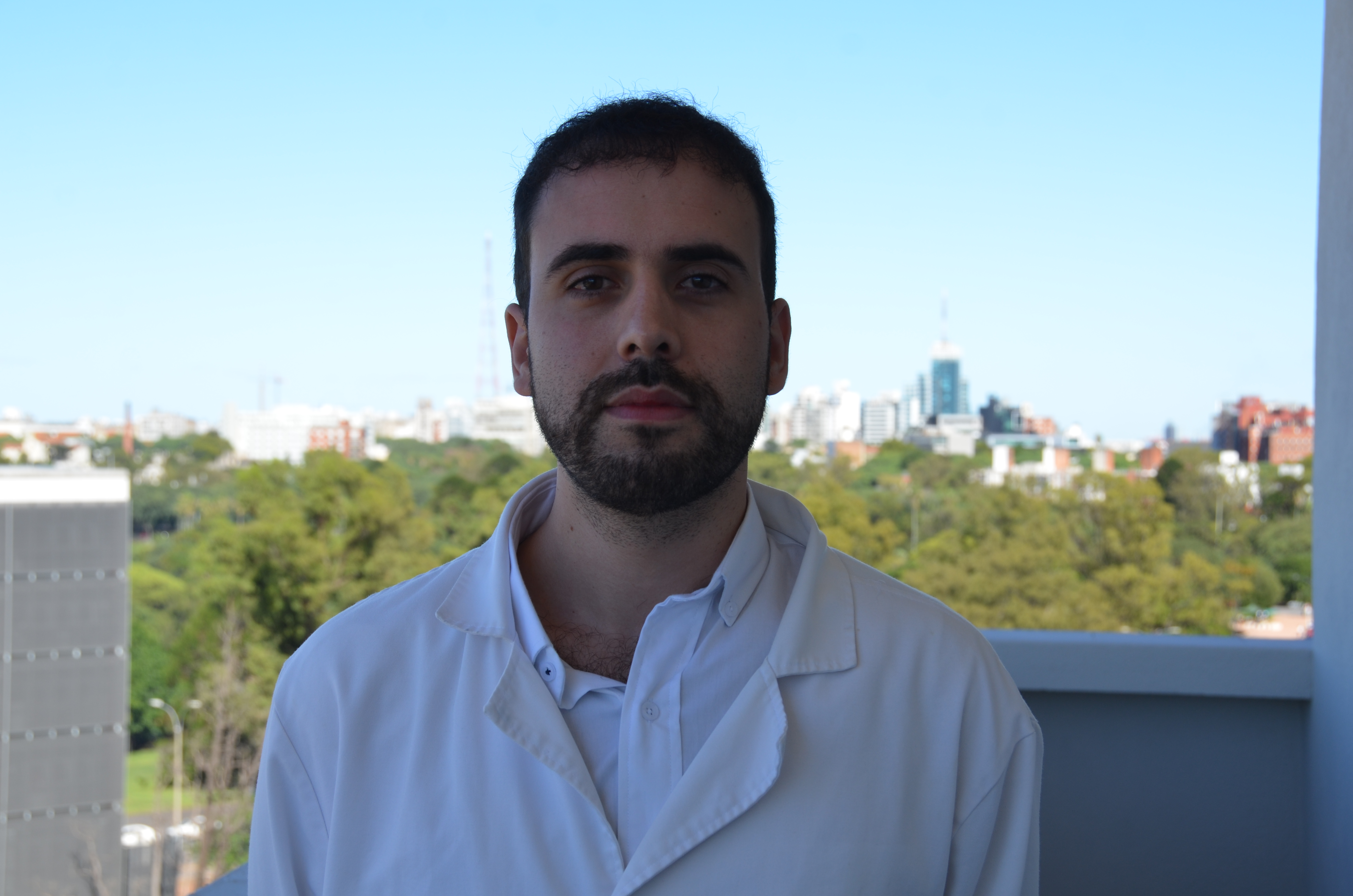 Dr. Sebastián Fernández